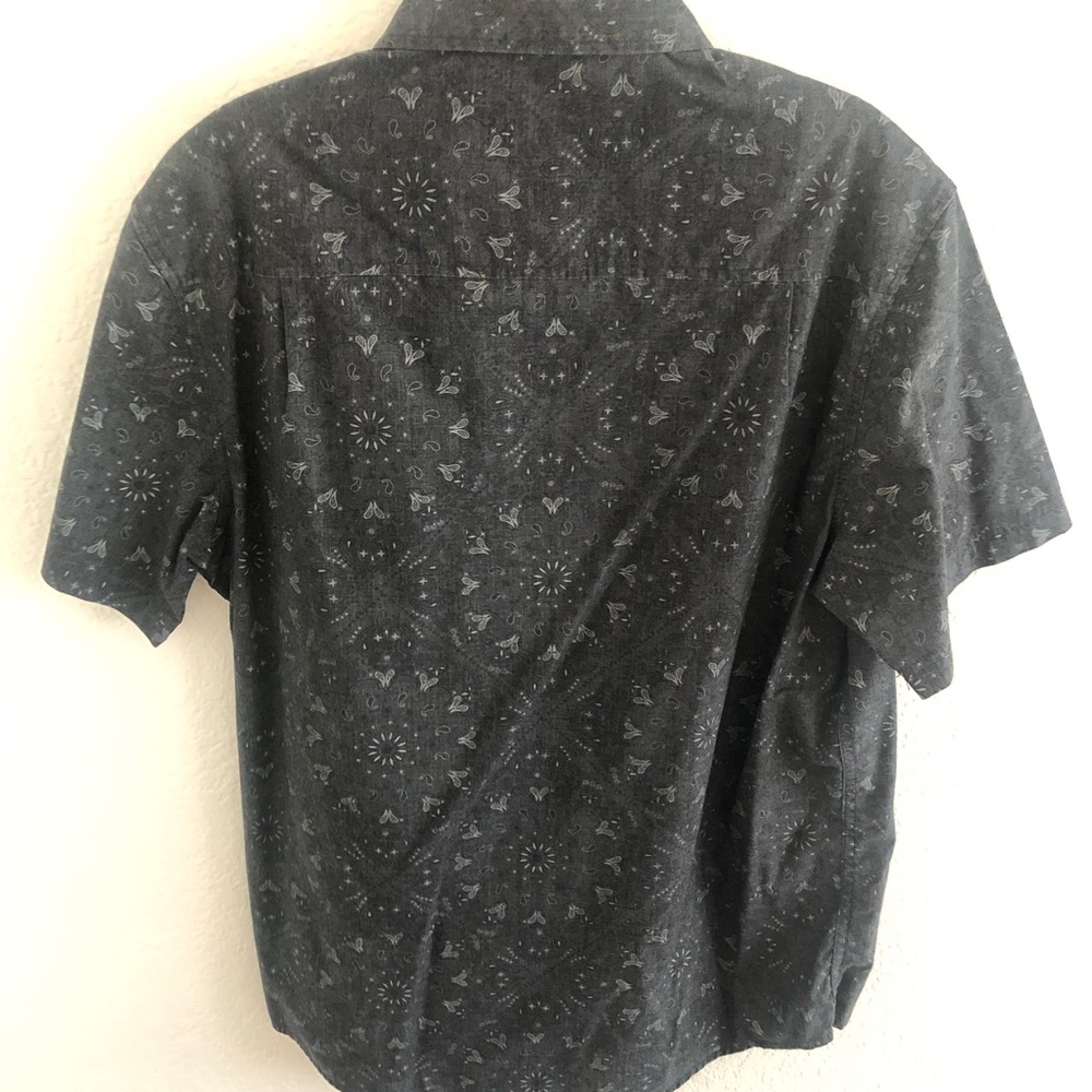 Retro Fit S/S Button Up - Picture 2 of 3